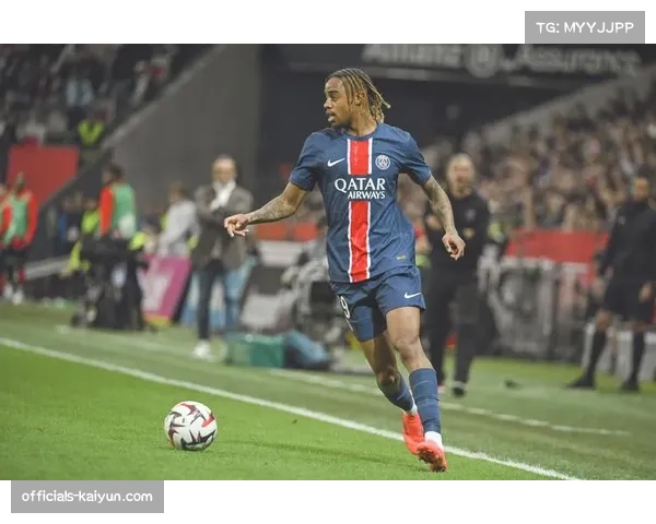 巴黎圣日耳曼控球率占优，尼斯反击效率不足难取分